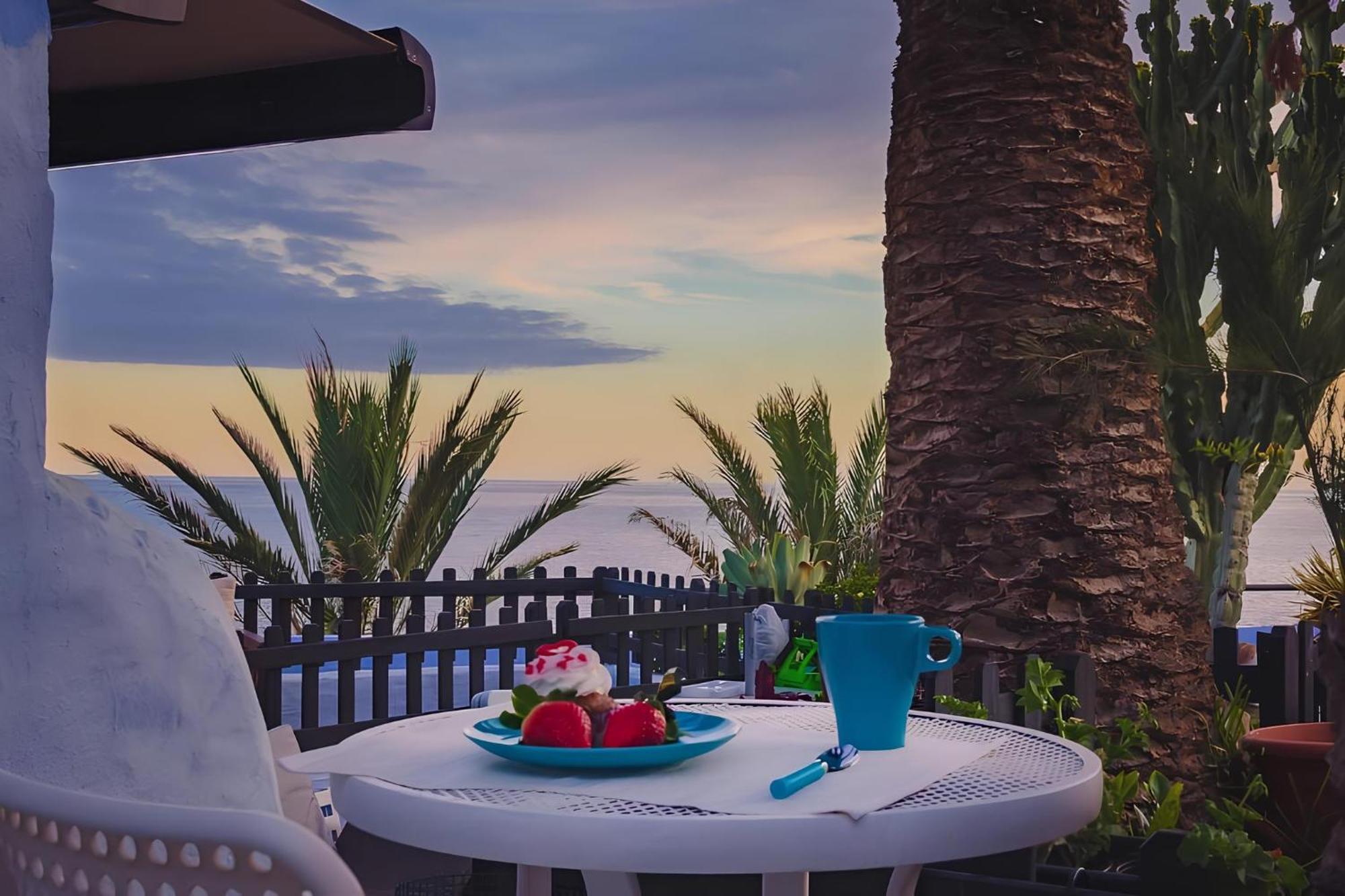 Vistas De Ensueno Al Mar En Playa Del Aguila Villa Eksteriør bilde